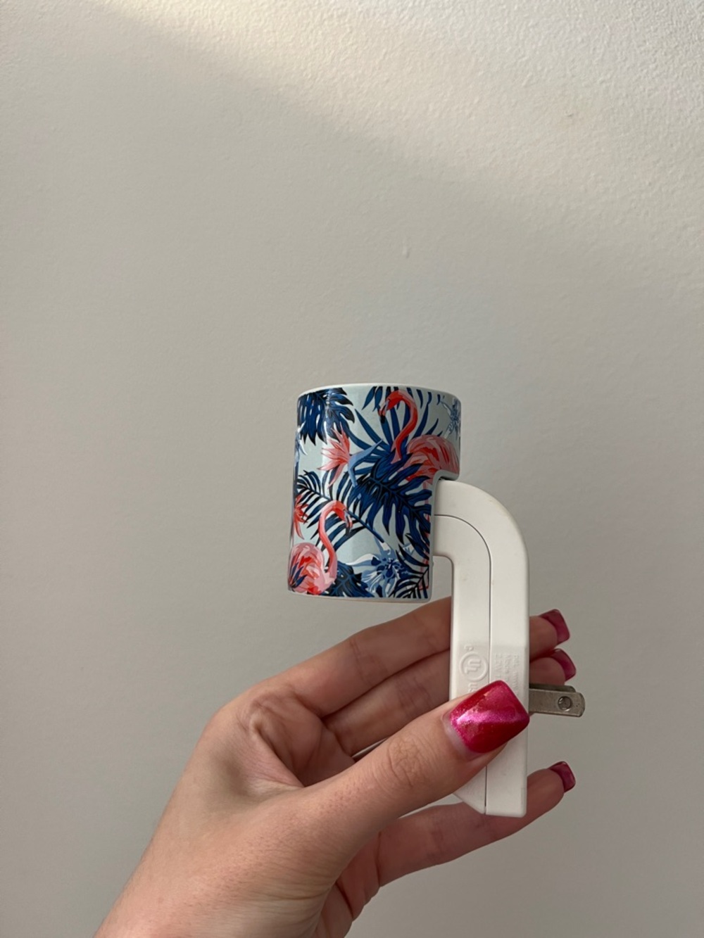 Bath & Body Works Blue and Pink Flamingo wall plug